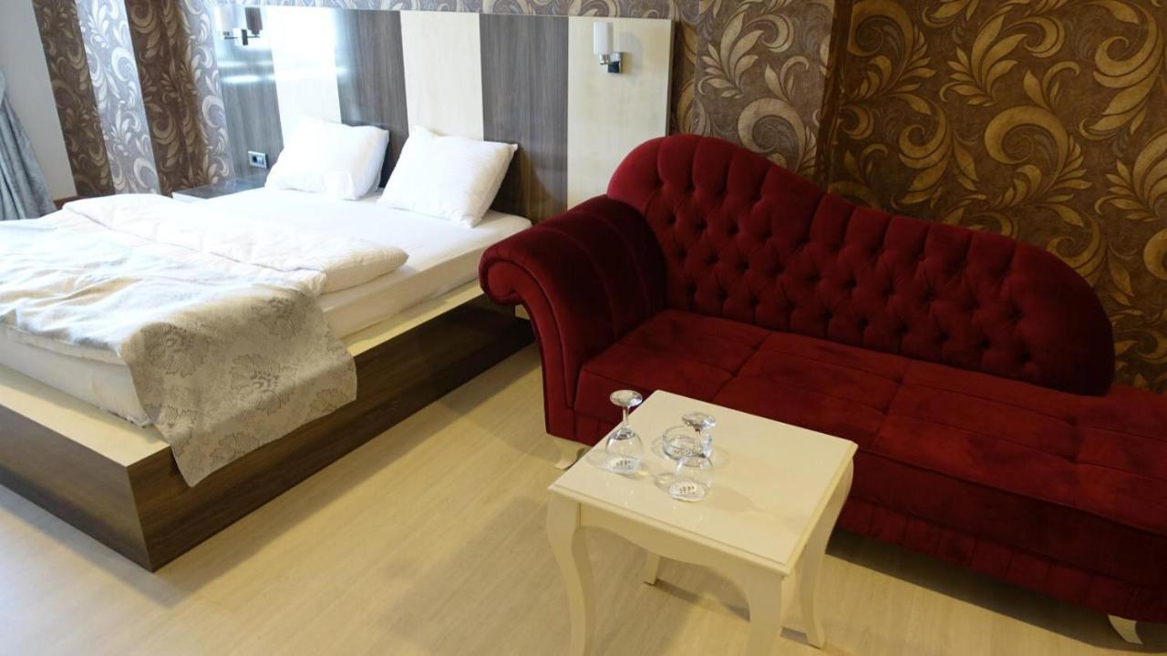 Hotel Diyar Paris Muş Екстериор снимка